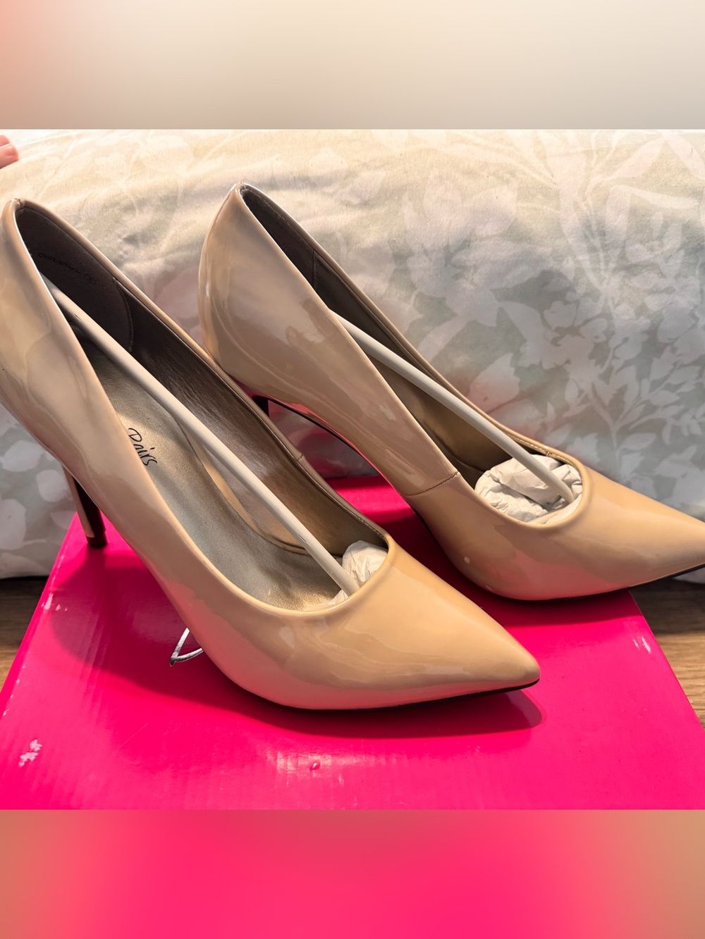 Dream Pairs Patent Pointed-Toe Pumps in Nude